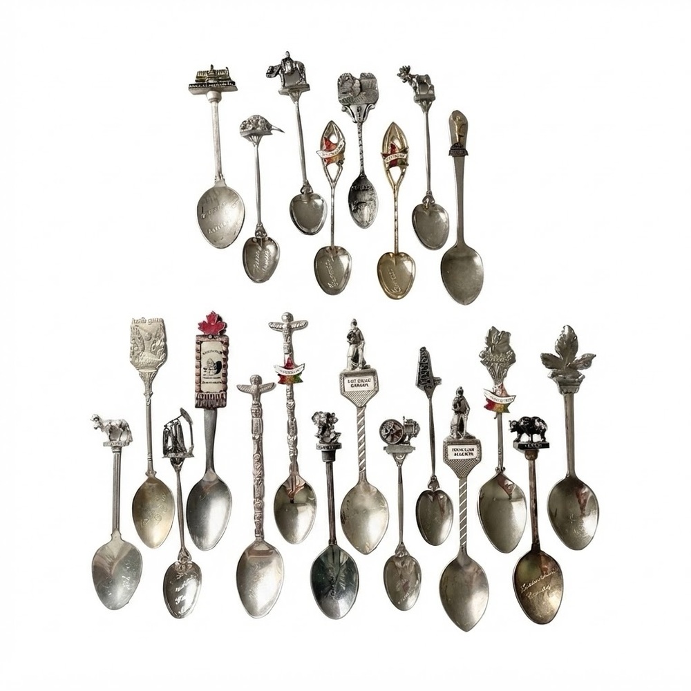 Vintage Canada Souvenir Spoon Collection Travel Mix Set 22 NO STERLING SILVER